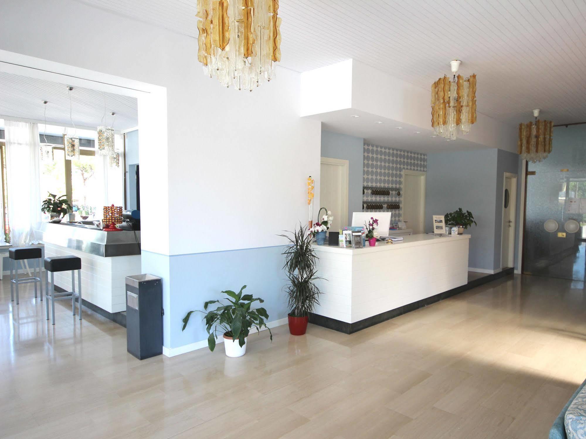 Hotel Domingo Lido di Jesolo Eksteriør billede