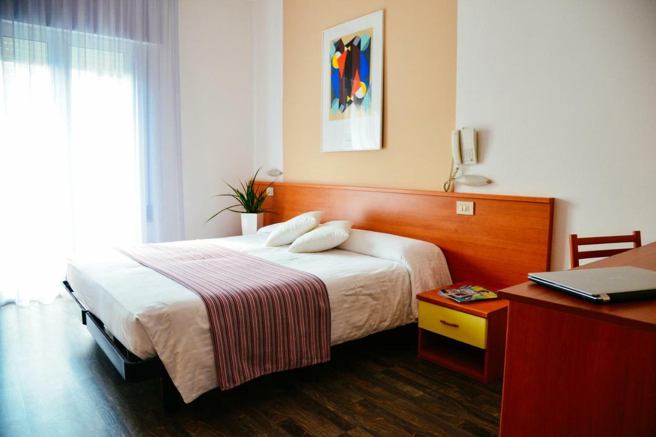 Hotel Domingo Lido di Jesolo Eksteriør billede